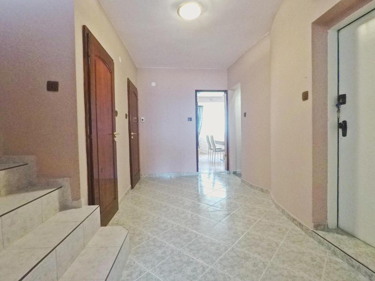 Spacious And Bright Maisonette Varna Center Экстерьер фото