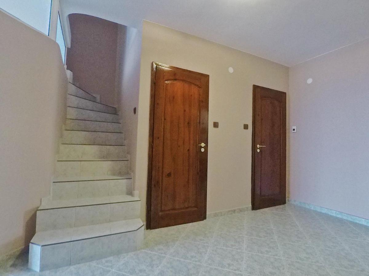 Spacious And Bright Maisonette Varna Center Экстерьер фото