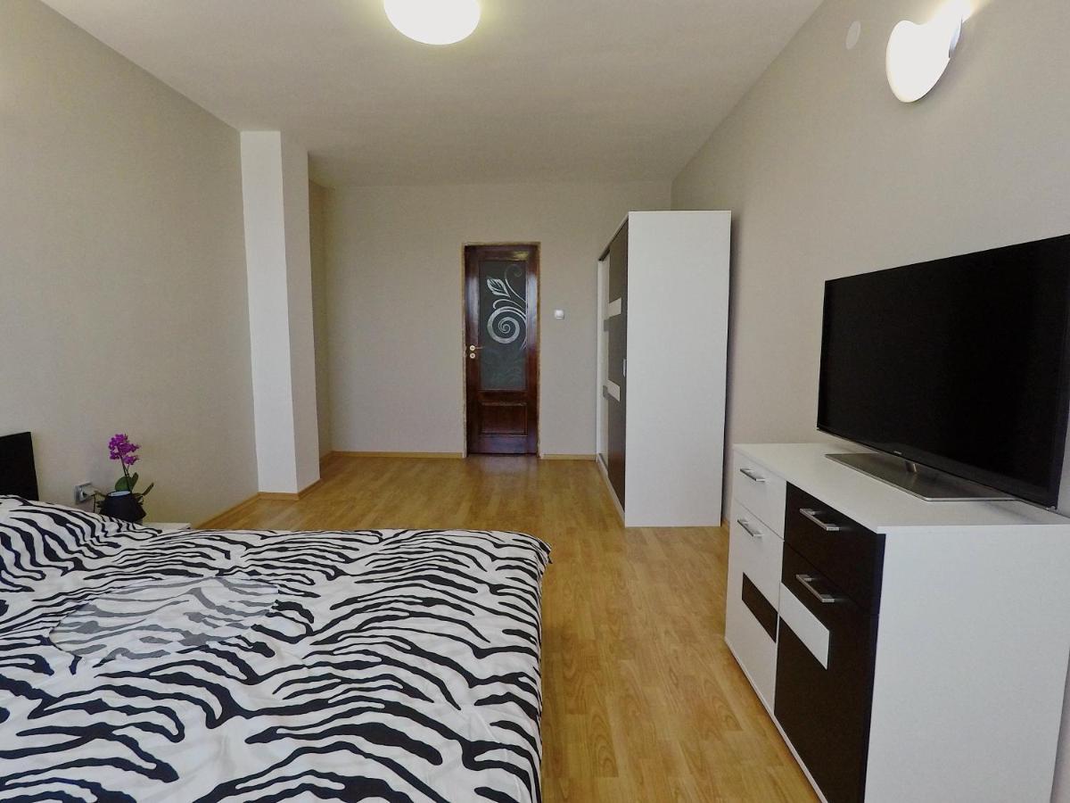 Spacious And Bright Maisonette Varna Center Экстерьер фото
